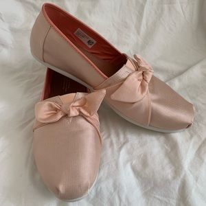 Toms Blush Grosgrain Bow Women's Classics